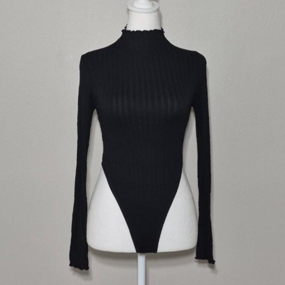 Love Women’s Ribbed Lettuce Trim Mock Neck Bodysuit Black Size M NWOT